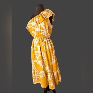 Old Navy Floral Dress Size Medium